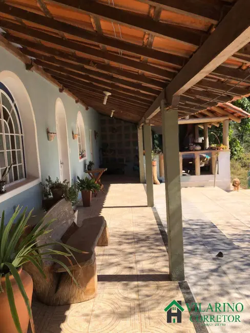 Fazenda / Haras com 4 quartos à venda, 400m2 em Para De Minas - MG - imagem 1 Foto 1 de Fazenda / Haras com 4 quartos à venda, 400m2 em Para De Minas - MG