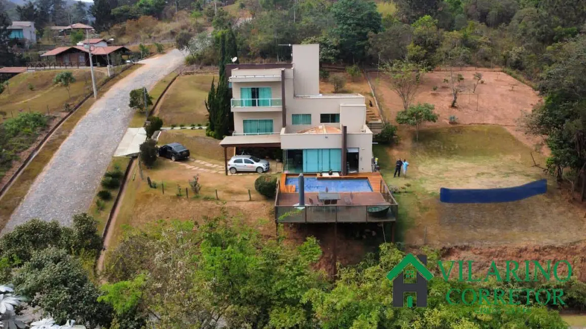 Foto 1 de Casa de Condomínio com 3 quartos à venda, 300m2 em Rio Acima - MG