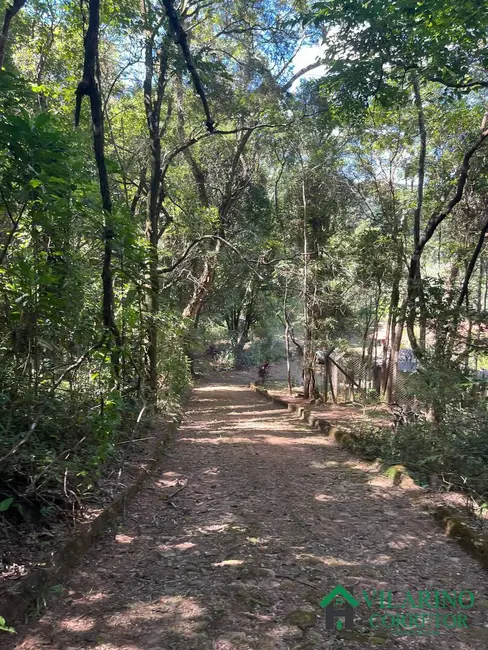 Foto 2 de Sítio / Rancho com 2 quartos à venda, 300m2 em Caete - MG