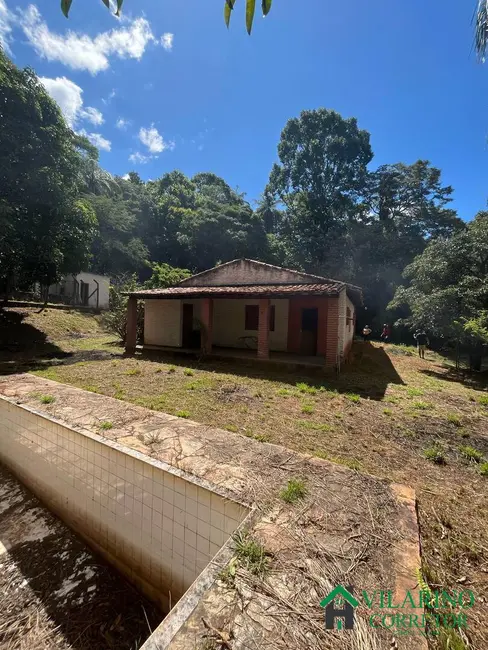 Foto 3 de Sítio / Rancho com 2 quartos à venda, 300m2 em Caete - MG