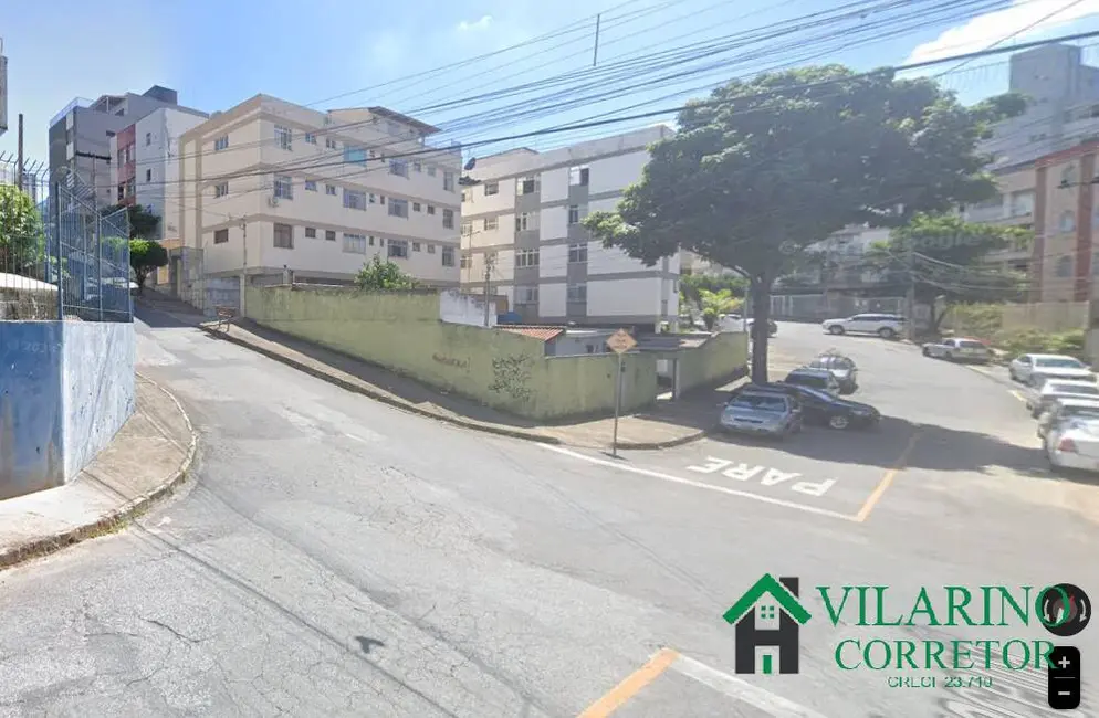 Foto 2 de Casa com 3 quartos à venda, 175m2 em Graça, Belo Horizonte - MG