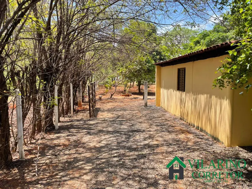 Foto 1 de Casa de Condomínio com 3 quartos à venda, 200m2 em Felixlandia - MG