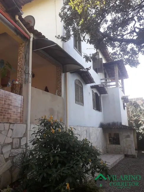 Foto 2 de Casa com 4 quartos à venda, 720m2 em Fazenda Castro, Ribeirao Das Neves - MG