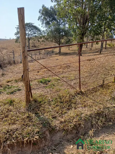 Sítio / Rancho à venda, 2100m2 em Rio Manso - MG - imagem 1 Foto 1 de Sítio / Rancho à venda, 2100m2 em Rio Manso - MG
