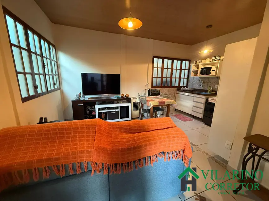 Casa com 3 quartos à venda, 171m2 em Havaí, Belo Horizonte - MG - imagem 4 Foto 4 de Casa com 3 quartos à venda, 171m2 em Havaí, Belo Horizonte - MG