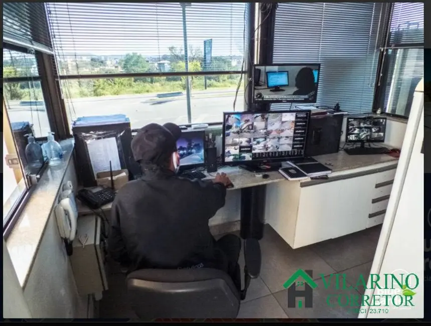 Foto 3 de Sala Comercial à venda, 558m2 em Portal da Serra, Sete Lagoas - MG