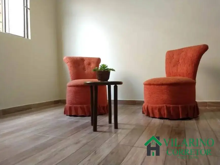 Casa com 4 quartos à venda, 246m2 em Camargos, Belo Horizonte - MG - imagem 2 Foto 2 de Casa com 4 quartos à venda, 246m2 em Camargos, Belo Horizonte - MG