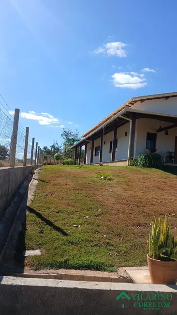 Foto 2 de Sítio / Rancho com 3 quartos à venda, 400m2 em Jaboticatubas - MG