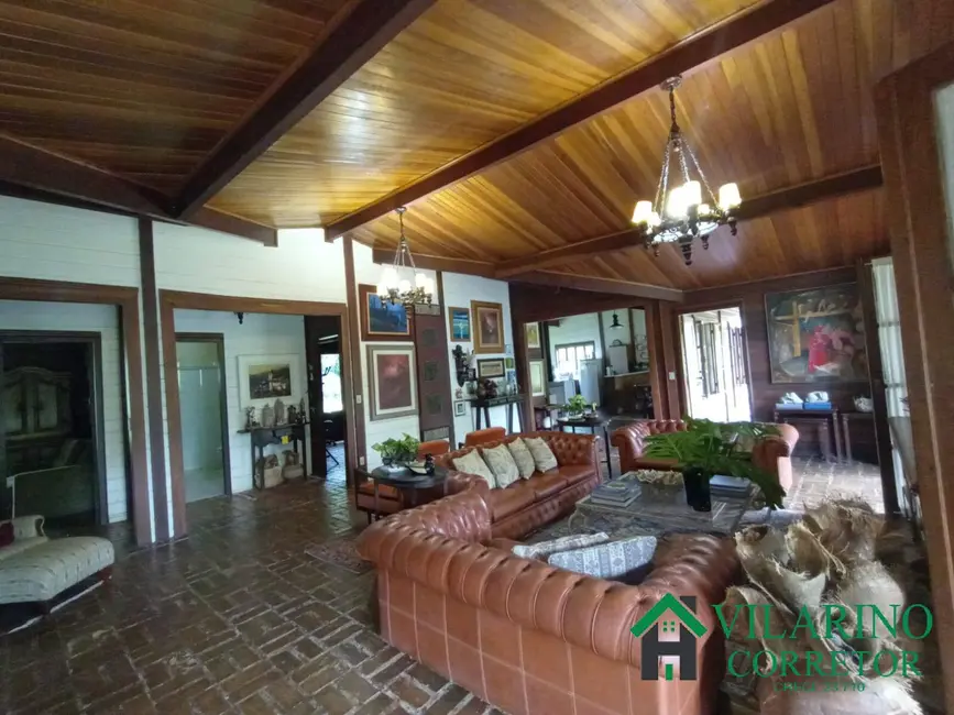 Foto 2 de Sítio / Rancho com 4 quartos à venda em Santana Do Riacho - MG