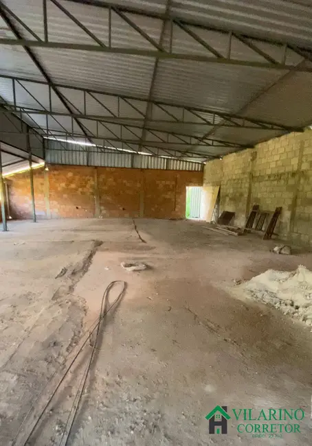 Foto 1 de Armazém / Galpão à venda, 370m2 em Sarzedo - MG