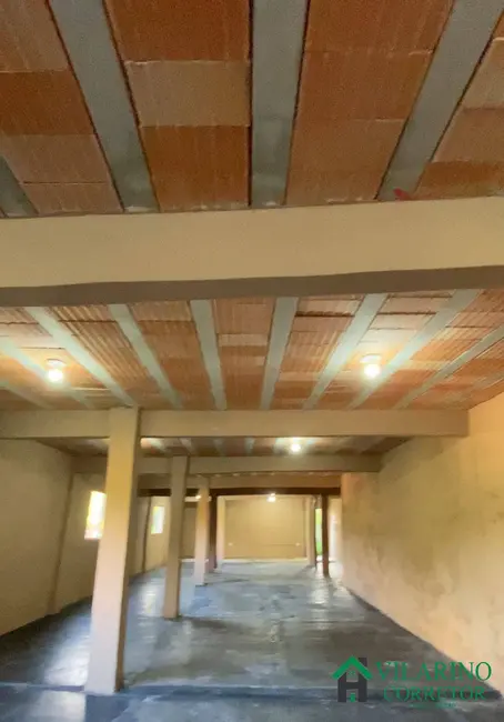 Foto 2 de Armazém / Galpão à venda, 370m2 em Sarzedo - MG