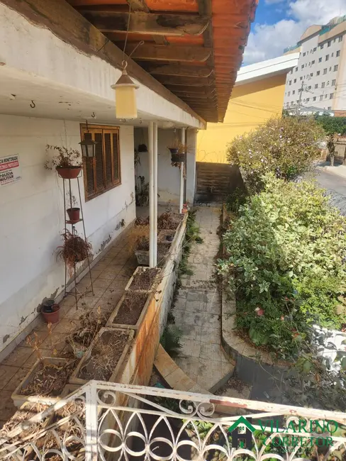 Casa com 3 quartos à venda, 190m2 em Concórdia, Belo Horizonte - MG - imagem 1 Foto 1 de Casa com 3 quartos à venda, 190m2 em Concórdia, Belo Horizonte - MG