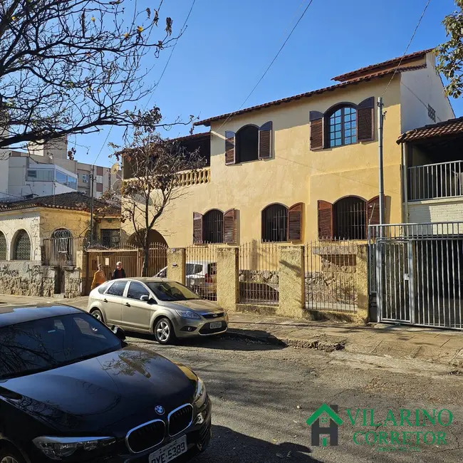 Casa com 4 quartos à venda e para alugar, 185m2 em Floresta, Belo Horizonte - MG - imagem 1 Foto 1 de Casa com 4 quartos à venda e para alugar, 185m2 em Floresta, Belo Horizonte - MG