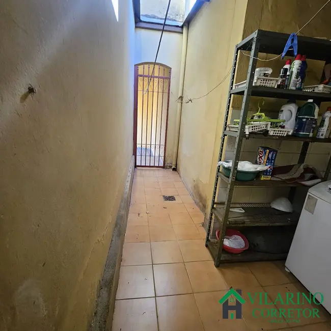 Casa com 4 quartos à venda e para alugar, 185m2 em Floresta, Belo Horizonte - MG - imagem 4 Foto 4 de Casa com 4 quartos à venda e para alugar, 185m2 em Floresta, Belo Horizonte - MG