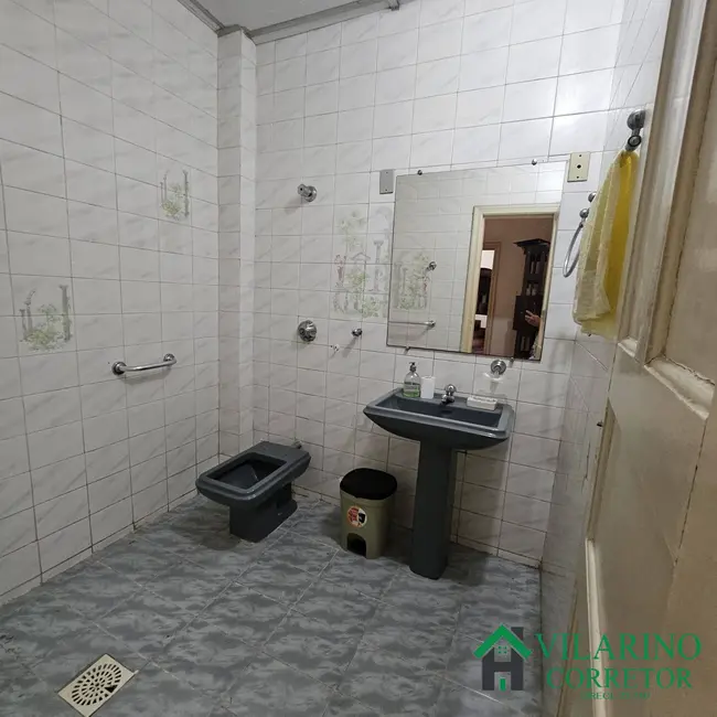 Casa com 4 quartos à venda e para alugar, 185m2 em Floresta, Belo Horizonte - MG - imagem 7 Foto 7 de Casa com 4 quartos à venda e para alugar, 185m2 em Floresta, Belo Horizonte - MG