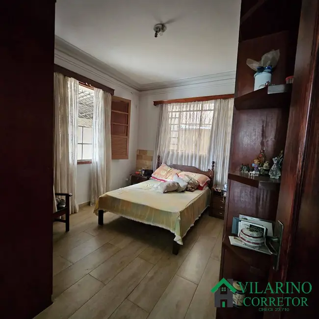 Casa com 3 quartos à venda, 220m2 em Graça, Belo Horizonte - MG - imagem 8 Foto 8 de Casa com 3 quartos à venda, 220m2 em Graça, Belo Horizonte - MG