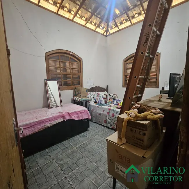 Sítio / Rancho com 3 quartos à venda, 300m2 em Taquaracu De Minas - MG - imagem 6 Foto 6 de Sítio / Rancho com 3 quartos à venda, 300m2 em Taquaracu De Minas - MG