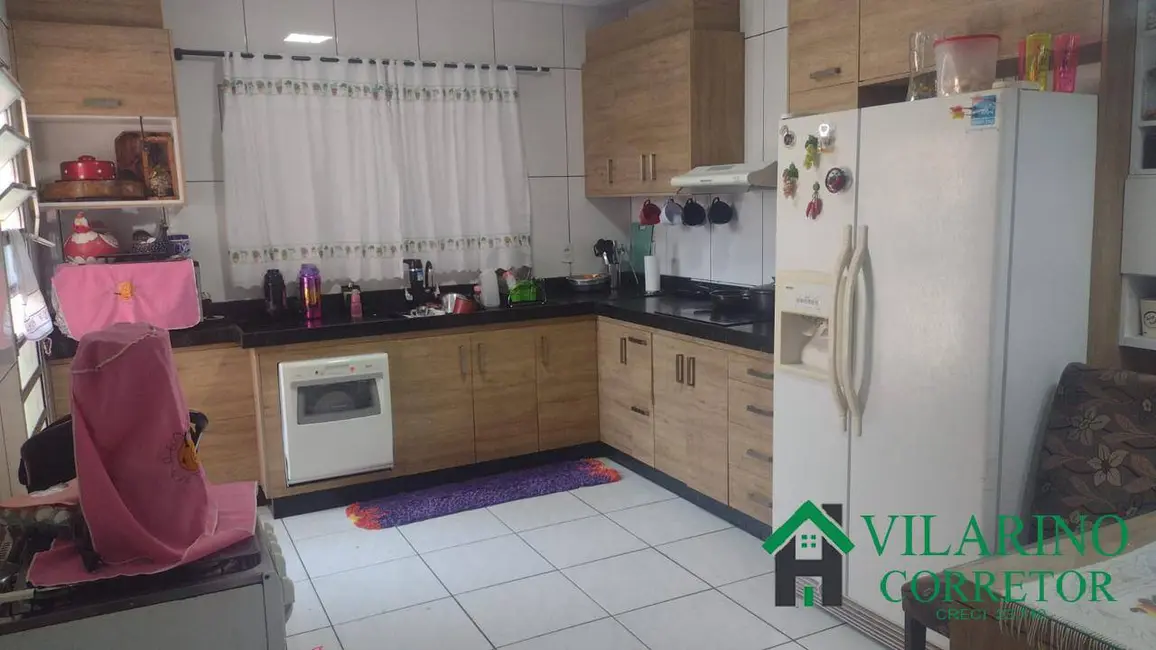 Casa com 3 quartos à venda, 250m2 em Jardim Vitória, Belo Horizonte - MG - imagem 5 Foto 5 de Casa com 3 quartos à venda, 250m2 em Jardim Vitória, Belo Horizonte - MG