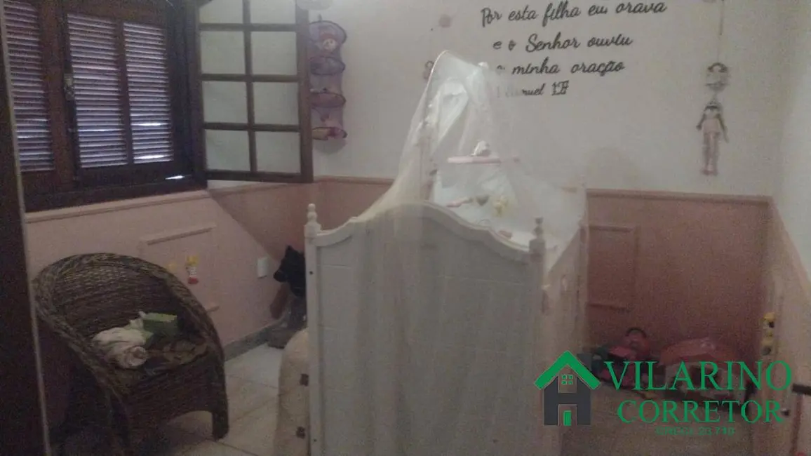 Casa com 3 quartos à venda, 250m2 em Jardim Vitória, Belo Horizonte - MG - imagem 7 Foto 7 de Casa com 3 quartos à venda, 250m2 em Jardim Vitória, Belo Horizonte - MG