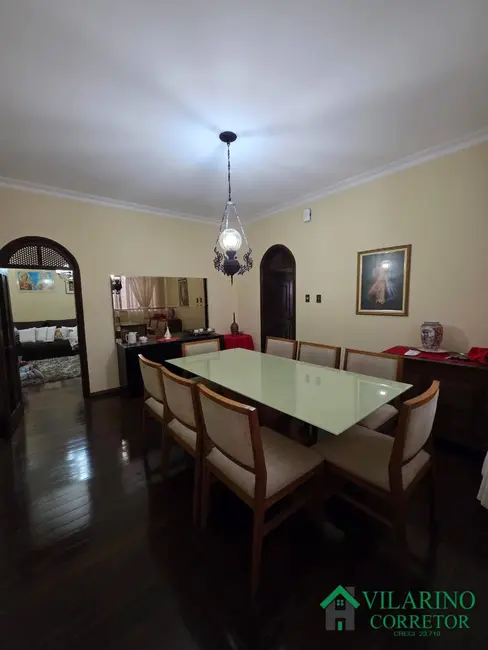 Casa com 9 quartos à venda, 250m2 em Nova Floresta, Belo Horizonte - MG - imagem 5 Foto 5 de Casa com 9 quartos à venda, 250m2 em Nova Floresta, Belo Horizonte - MG