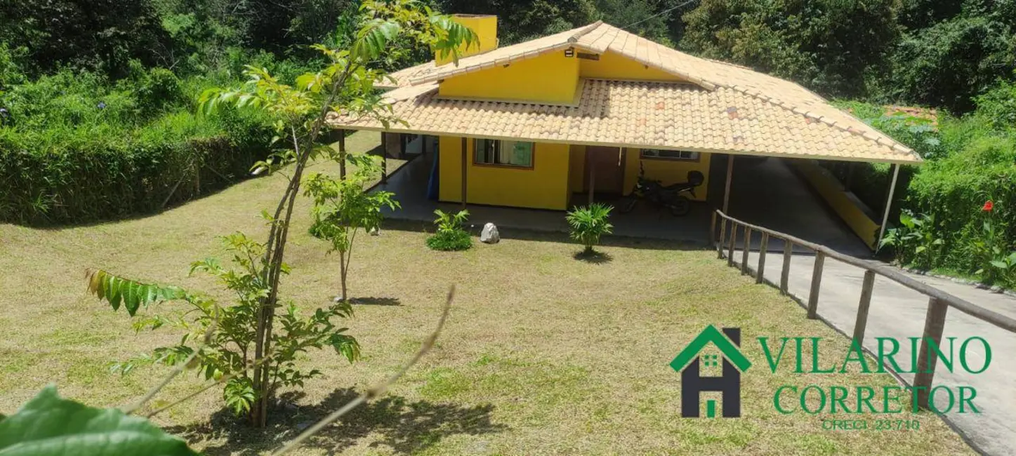 Foto 3 de Casa com 3 quartos à venda, 200m2 em Fazendinha do Barão, Santa Luzia - MG