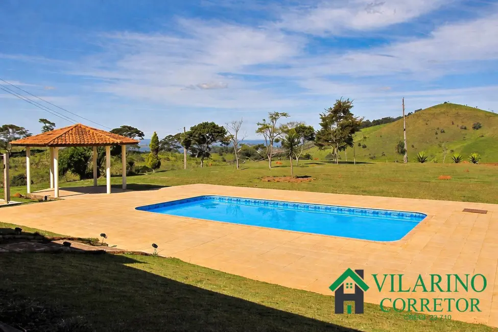 Foto 4 de Sítio / Rancho com 3 quartos à venda, 500m2 em Santana Dos Montes - MG