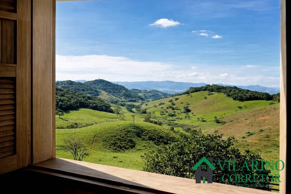 Foto 5 de Sítio / Rancho com 3 quartos à venda, 500m2 em Santana Dos Montes - MG