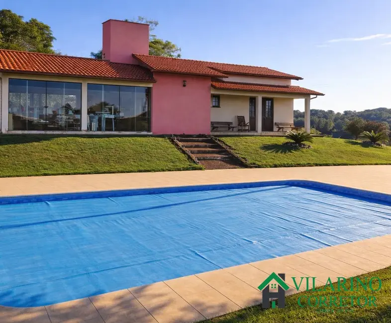 Foto 3 de Sítio / Rancho com 3 quartos à venda, 500m2 em Santana Dos Montes - MG