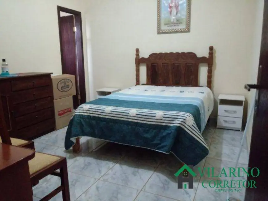 Foto 7 de Casa com 7 quartos à venda, 468m2 em Centro, Pecanha - MG