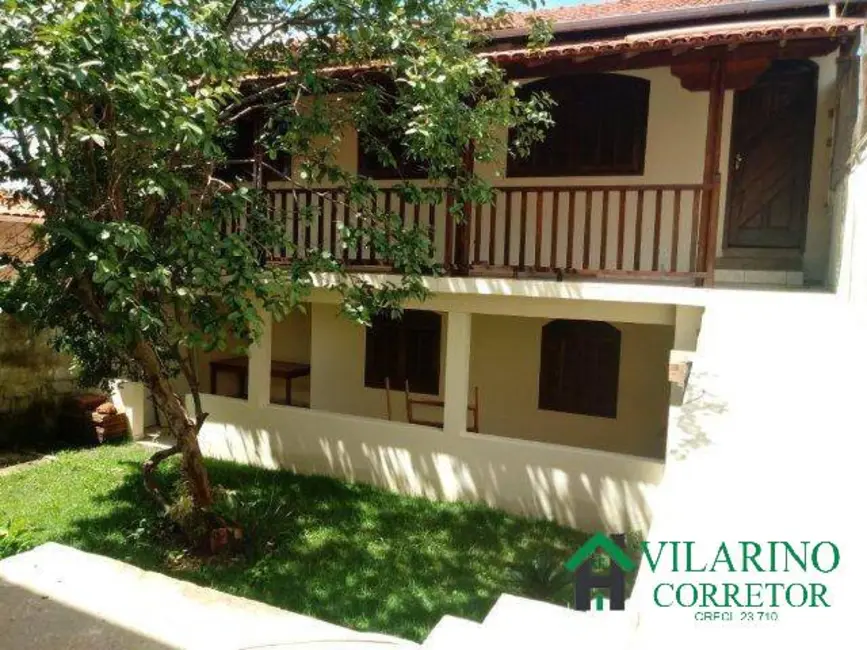 Foto 1 de Casa com 7 quartos à venda, 468m2 em Centro, Pecanha - MG