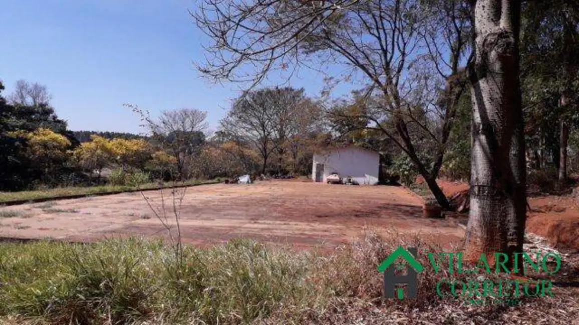 Sítio / Rancho com 2 quartos à venda, 250m2 em Mateus Leme - MG - imagem 8 Foto 8 de Sítio / Rancho com 2 quartos à venda, 250m2 em Mateus Leme - MG