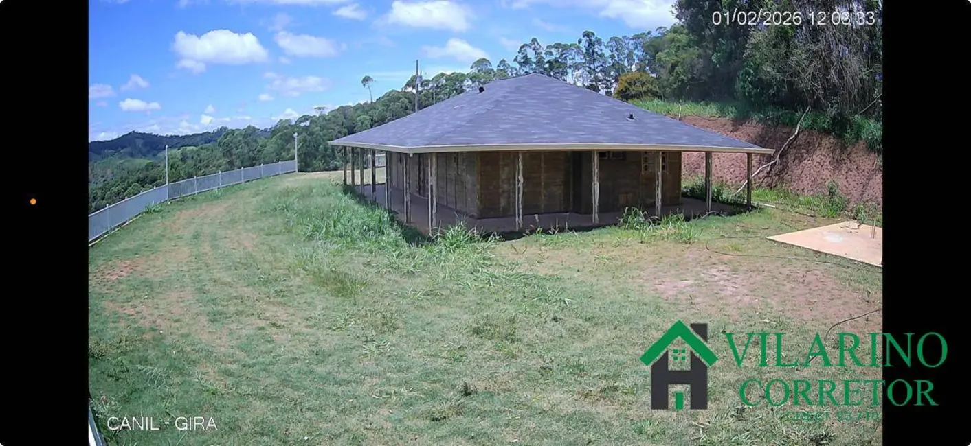 Sítio / Rancho com 2 quartos à venda, 120m2 em Santana Dos Montes - MG - imagem 5 Foto 5 de Sítio / Rancho com 2 quartos à venda, 120m2 em Santana Dos Montes - MG