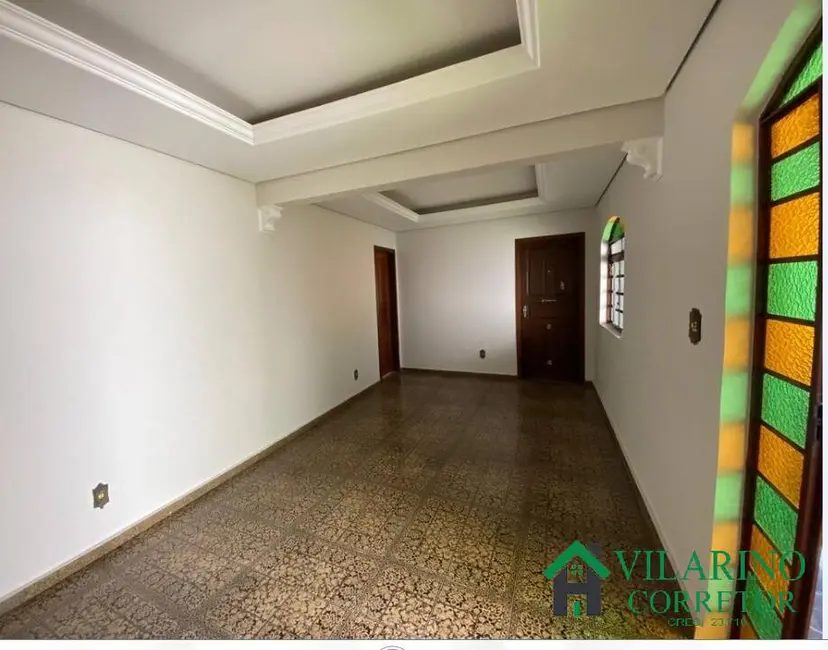 Foto 7 de Casa com 3 quartos à venda, 327m2 em Pedro Leopoldo - MG