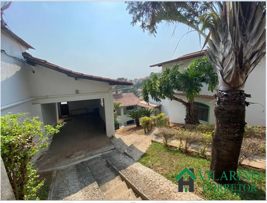 Foto 2 de Casa com 3 quartos à venda, 327m2 em Pedro Leopoldo - MG