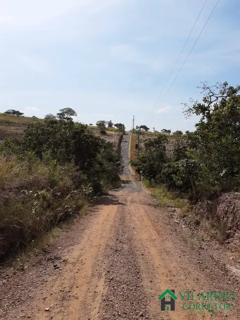 Foto 12 de Chácara à venda, 68000m2 em Felixlandia - MG