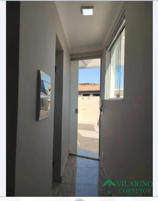 Foto 4 de Casa com 3 quartos à venda, 139m2 em Centro, Pedro Leopoldo - MG