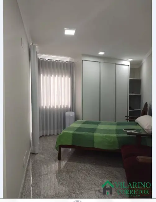 Foto 2 de Casa com 3 quartos à venda, 139m2 em Centro, Pedro Leopoldo - MG