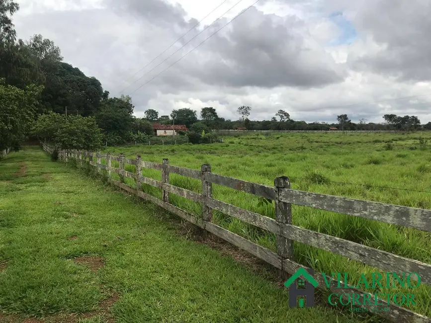 Fazenda / Haras com 6 quartos à venda, 1000m2 em Tres Marias - MG - imagem 7 Foto 7 de Fazenda / Haras com 6 quartos à venda, 1000m2 em Tres Marias - MG