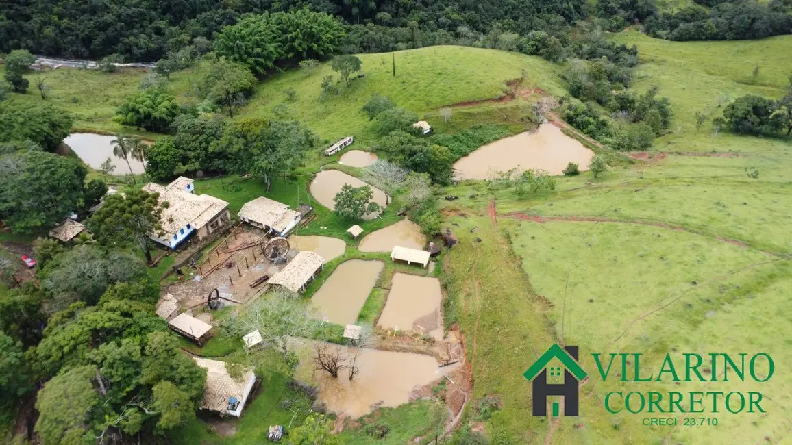 Fazenda / Haras à venda, 54m2 em Carmopolis De Minas - MG - imagem 2 Foto 2 de Fazenda / Haras à venda, 54m2 em Carmopolis De Minas - MG