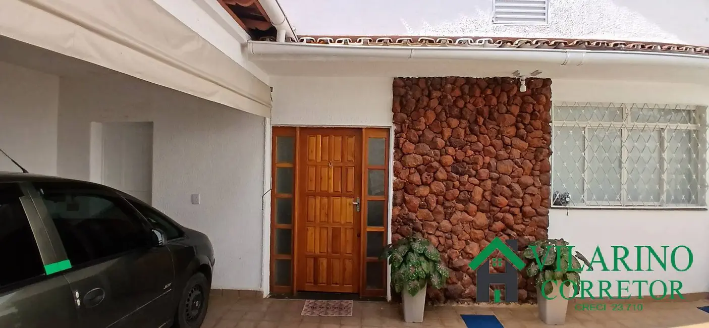 Foto 2 de Casa com 4 quartos à venda, 194m2 em Sagrada Família, Belo Horizonte - MG