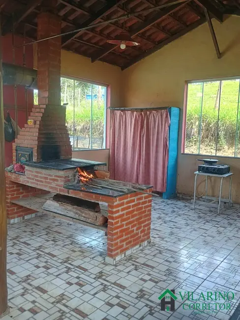 Foto 3 de Terreno / Lote à venda, 9m2 em Passa Tempo - MG