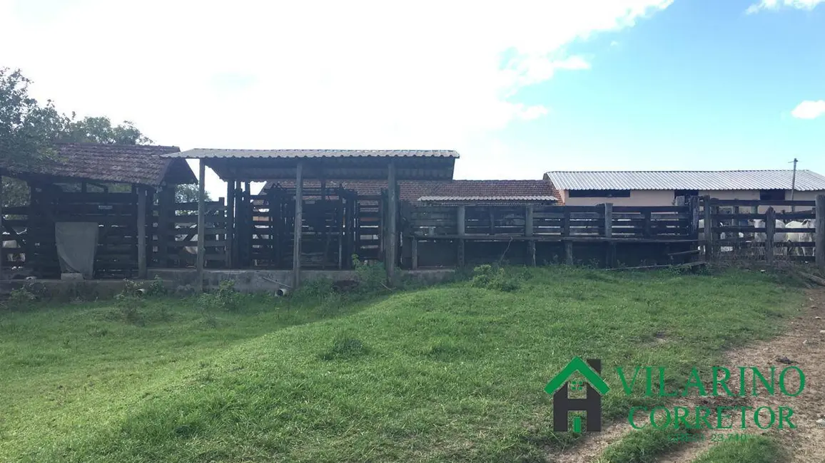 Foto 6 de Fazenda / Haras à venda, 52m2 em Araruama - RJ