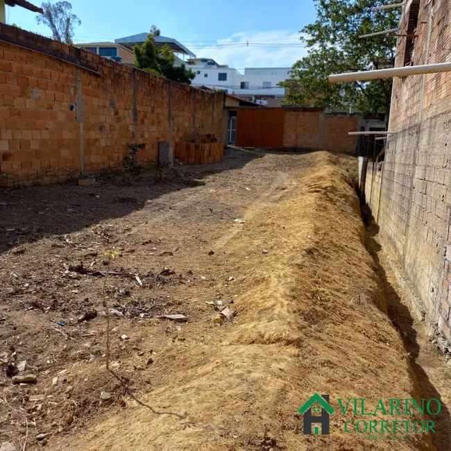 Foto 6 de Terreno / Lote à venda, 210m2 em Contagem - MG