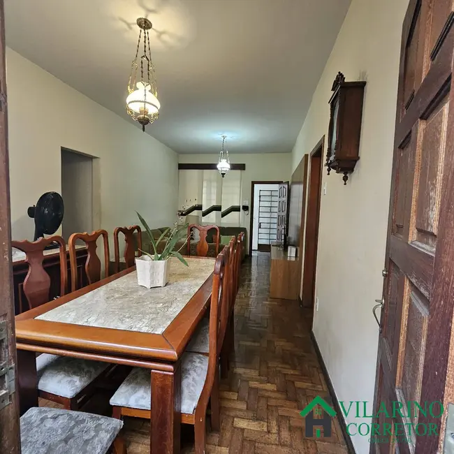 Foto 4 de Casa com 4 quartos à venda, 300m2 em Cachoeirinha, Belo Horizonte - MG