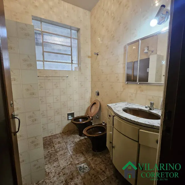 Foto 6 de Casa com 4 quartos à venda, 300m2 em Cachoeirinha, Belo Horizonte - MG