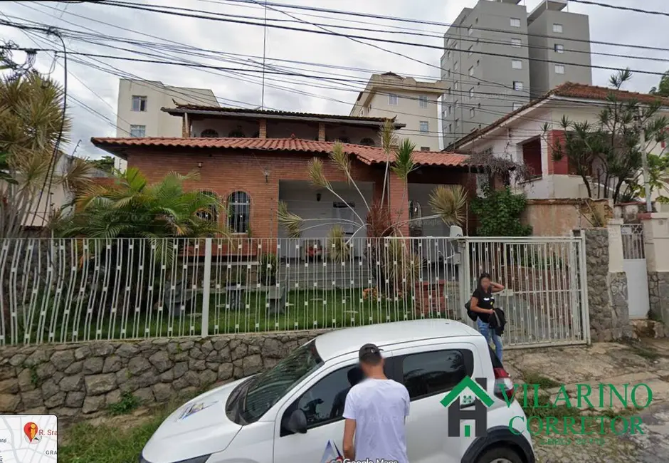Foto 2 de Casa à venda, 248m2 em Graça, Belo Horizonte - MG