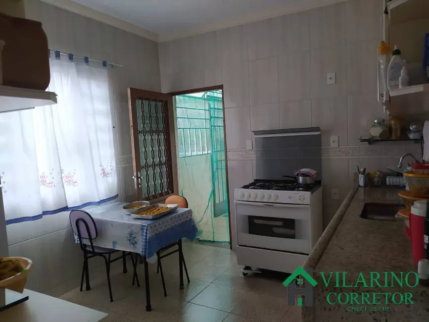 Foto 55 de Casa com 4 quartos à venda, 235m2 em São João Batista (Venda Nova), Belo Horizonte - MG