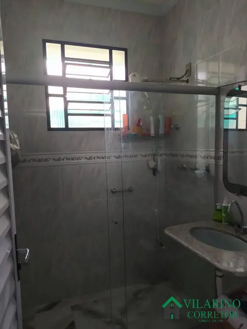 Casa com 4 quartos à venda, 235m2 em São João Batista (Venda Nova), Belo Horizonte - MG - imagem 8 Foto 8 de Casa com 4 quartos à venda, 235m2 em São João Batista (Venda Nova), Belo Horizonte - MG