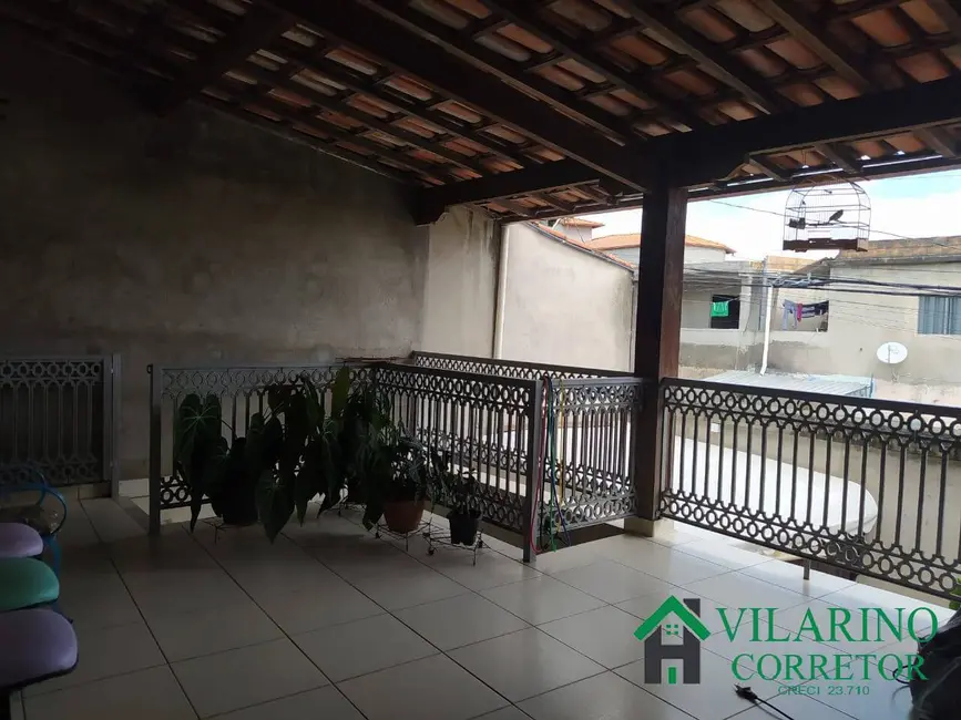 Foto 35 de Casa com 4 quartos à venda, 235m2 em São João Batista (Venda Nova), Belo Horizonte - MG