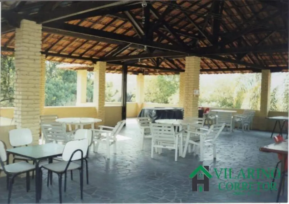 Foto 6 de Sítio / Rancho com 6 quartos à venda, 238m2 em Jardim Recreio Alvorada, Betim - MG